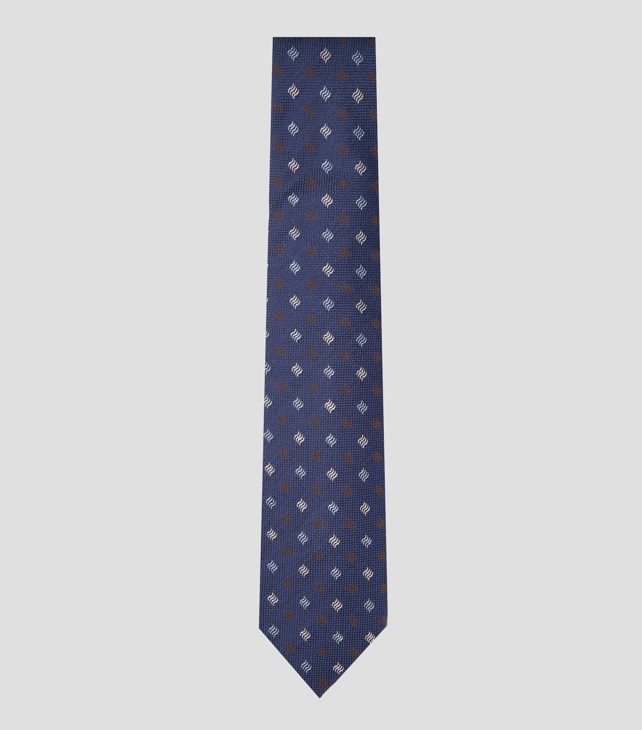 Corbata ancha con bordado